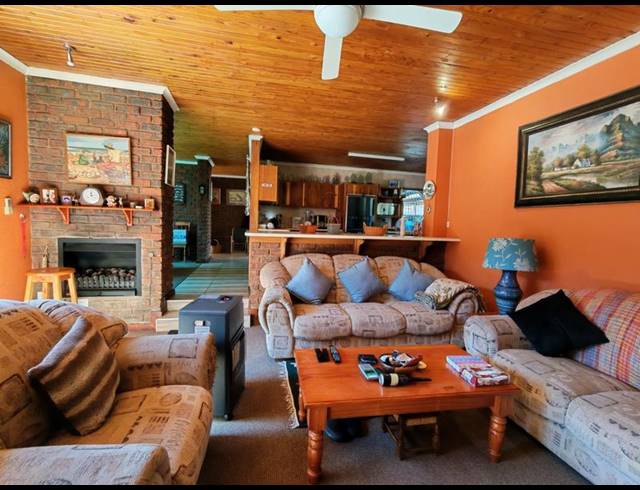 4 BEDROOM HOUSE FOR SALE IN ERMELO